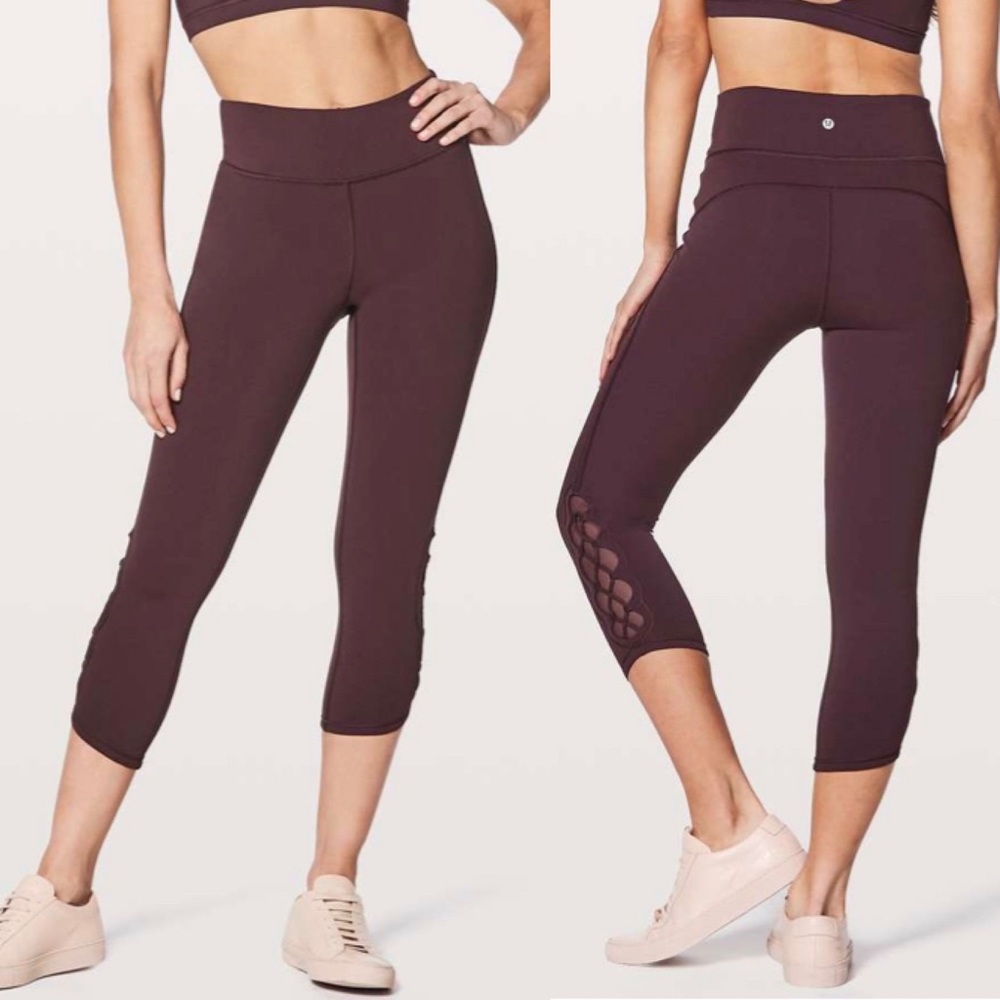 Lululemon Tied To It Crop 21" Black Cherry 10 High Rise Leggings Tights Yoga Gym - Picture 2 of 16